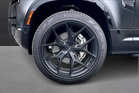 2022 Land Rover Defender 110 X-Dynamic SE