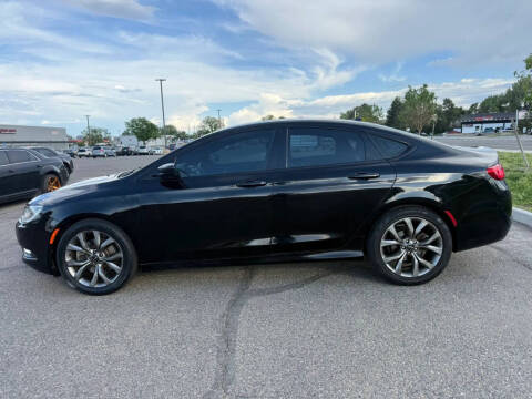 2015 Chrysler 200 S