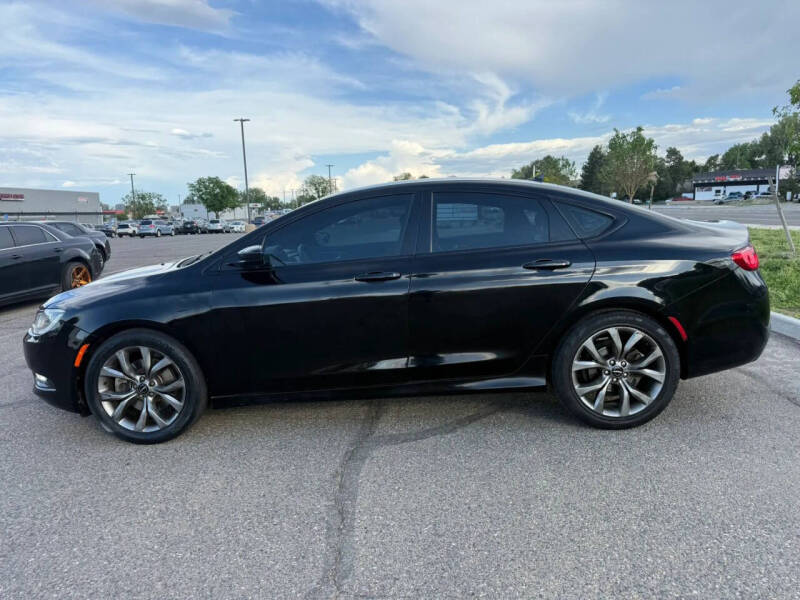 2015 Chrysler 200 S