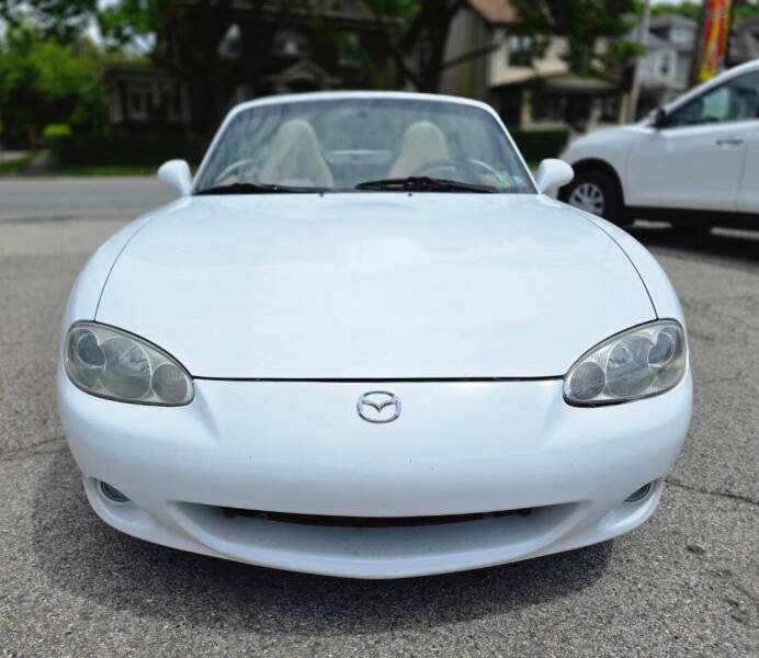 2002 Mazda MX-5 Miata LS