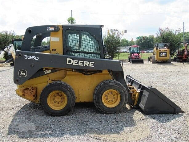 2012 John Deere 326D