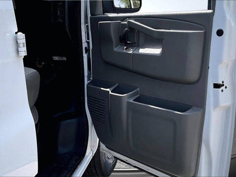 2021 Chevrolet Express 2500