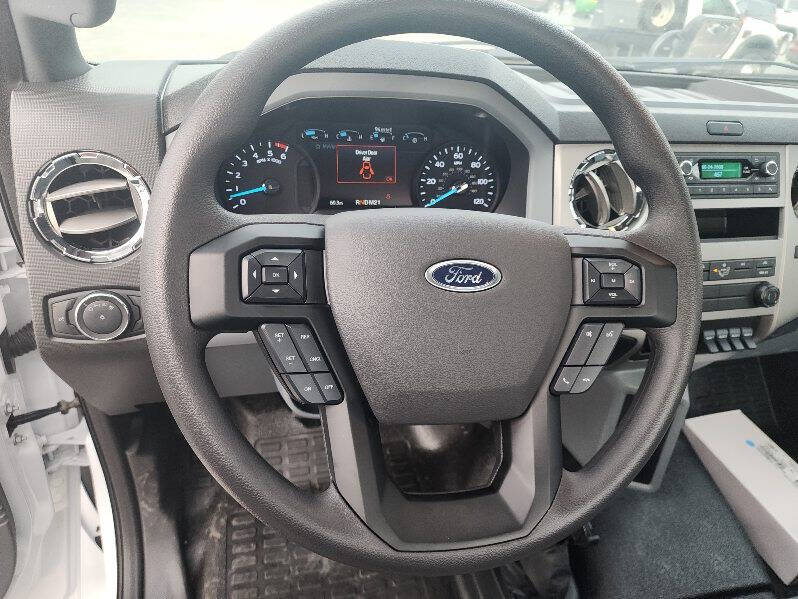 2025 Ford F-750 Super Duty