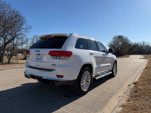 2017 Jeep Grand Cherokee Summit