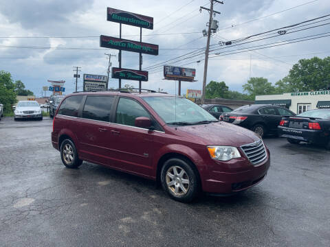 2008 Chrysler Town and Country for sale at Boardman Auto Mall in Boardman OH