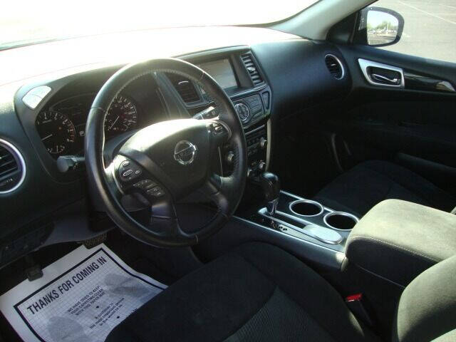 2014 Nissan Pathfinder SV