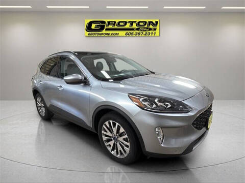 2022 Ford Escape Titanium