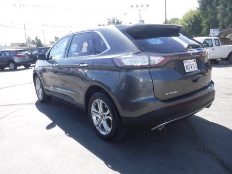 2017 Ford Edge Titanium