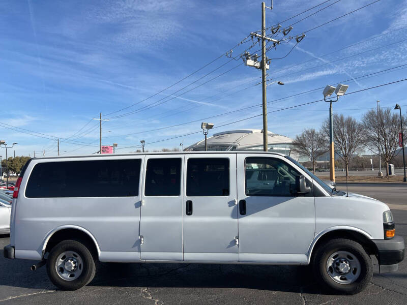 2019 Chevrolet Express LS 3500