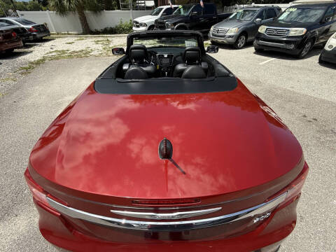 2014 Chrysler 200 Limited