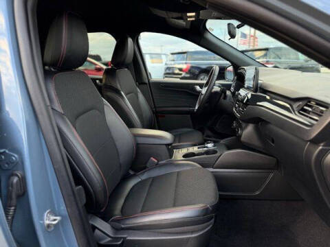 2025 Ford Escape Hybrid ST-Line Select