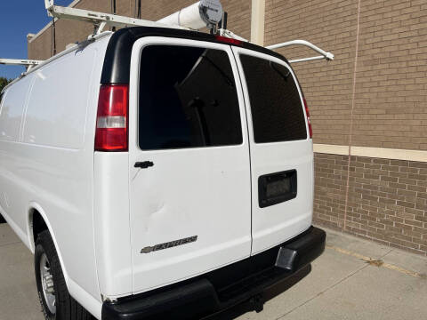 2017 Chevrolet Express 2500