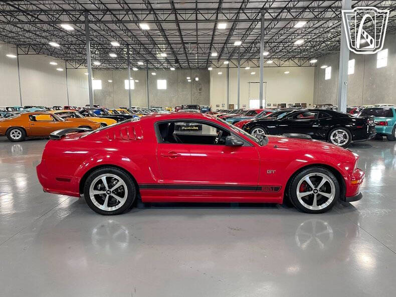 2005 Ford Mustang