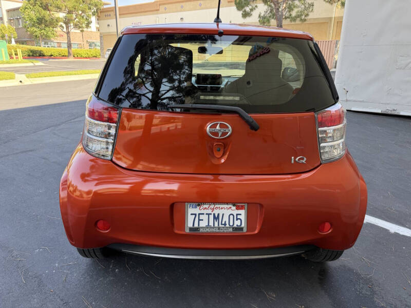 2013 Scion iQ