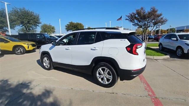 2024 GMC Terrain SLE