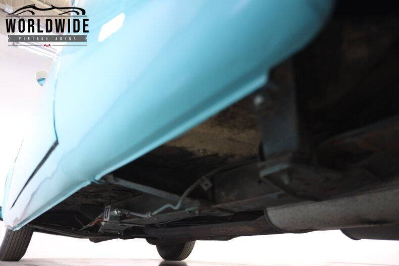 1957 Studebaker Silver Hawk