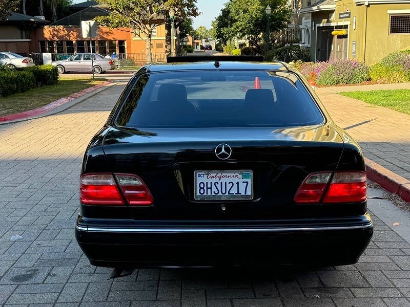 2000 Mercedes-Benz E-Class E 320