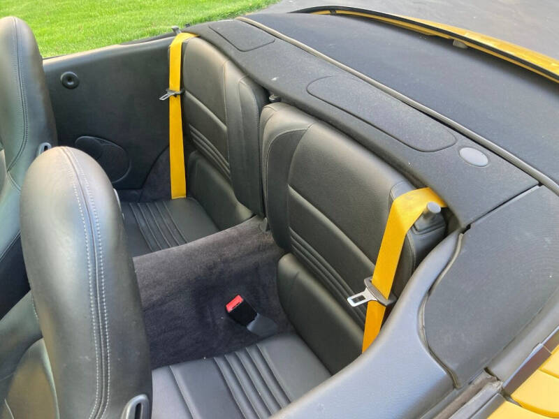 2001 Porsche 911 Carrera