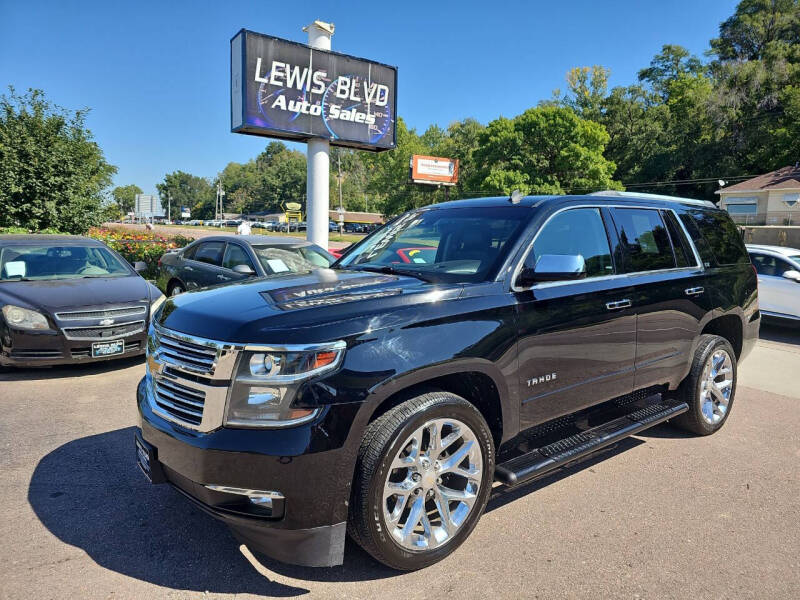 2015 Chevrolet Tahoe for sale at Lewis Blvd Auto Sales in Sioux City IA