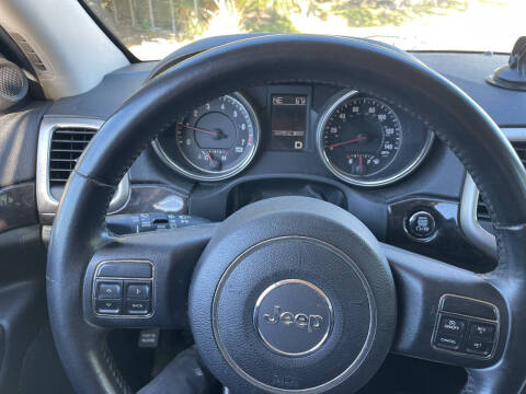 2012 Jeep Grand Cherokee Laredo