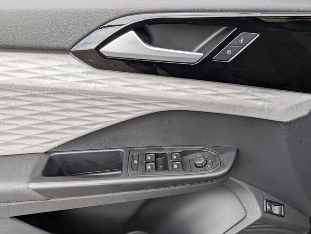 2023 Volkswagen Taos S