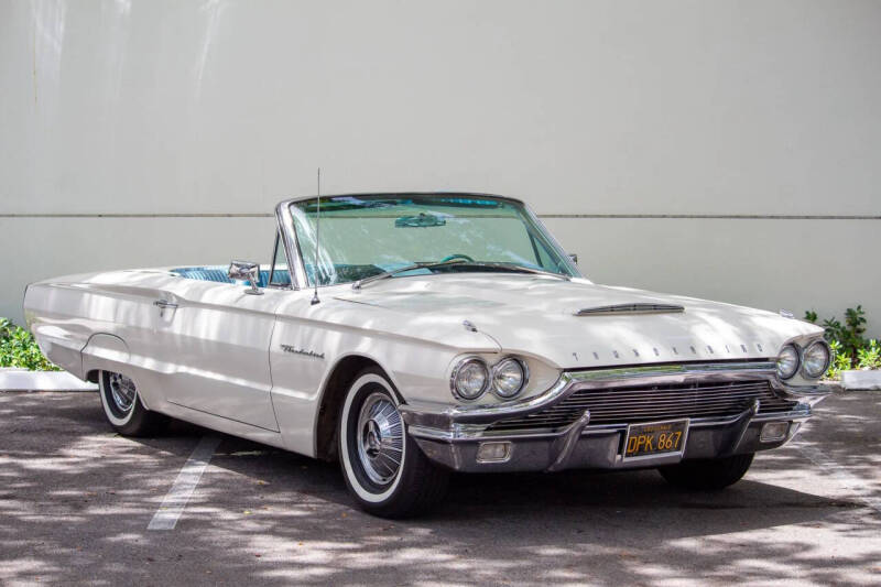 1964 Ford Thunderbird