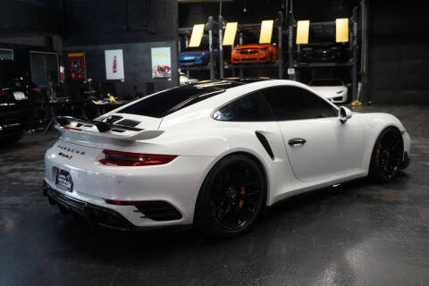 2017 Porsche 911 Turbo S