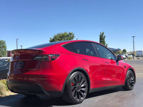 2023 Tesla Model Y Performance
