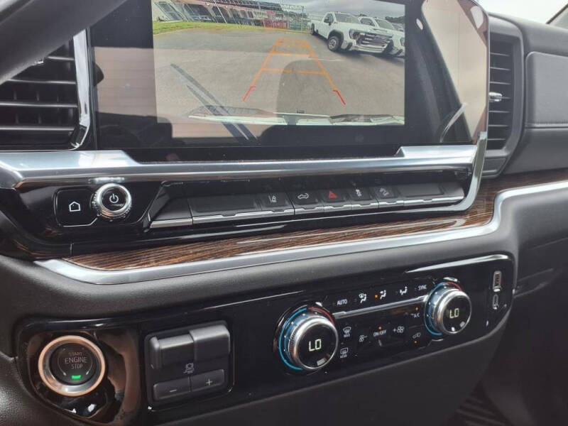 2025 GMC Sierra 2500HD SLE