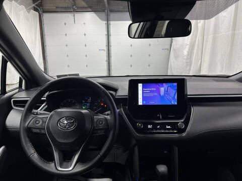 2025 Toyota Corolla Cross Hybrid Nightshade