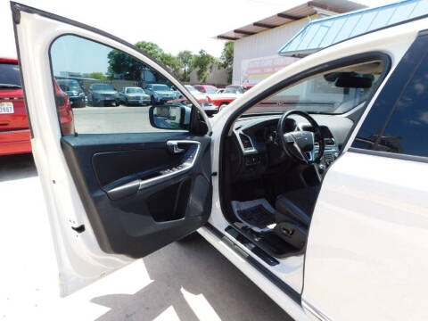 2016 Volvo XC60 T5 Drive-E