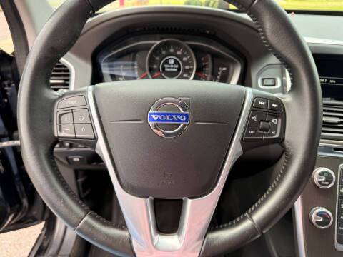 2016 Volvo XC60 T5 Drive-E