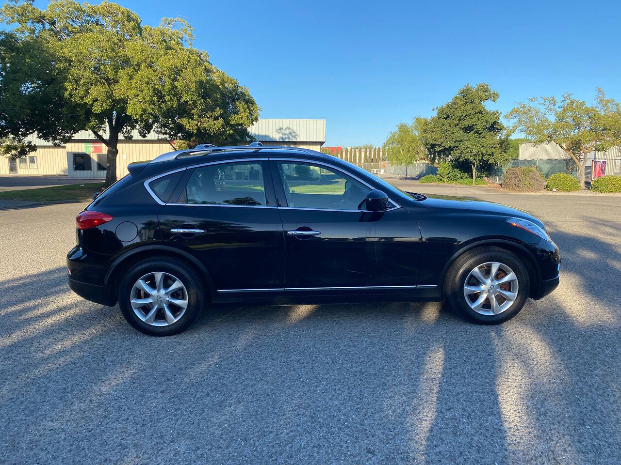 2010 INFINITI EX35 for sale at Kar Auto Sales in Tracy, CA