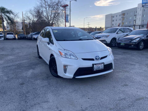 2013 Toyota Prius Two