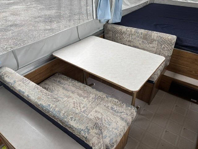 1996 coleman camp trailer tent trailer
