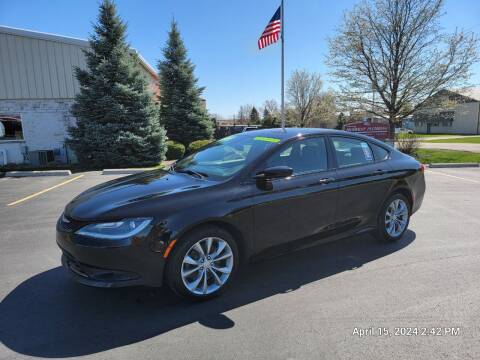2015 Chrysler 200 for sale at Ideal Auto Sales, Inc. in Waukesha WI