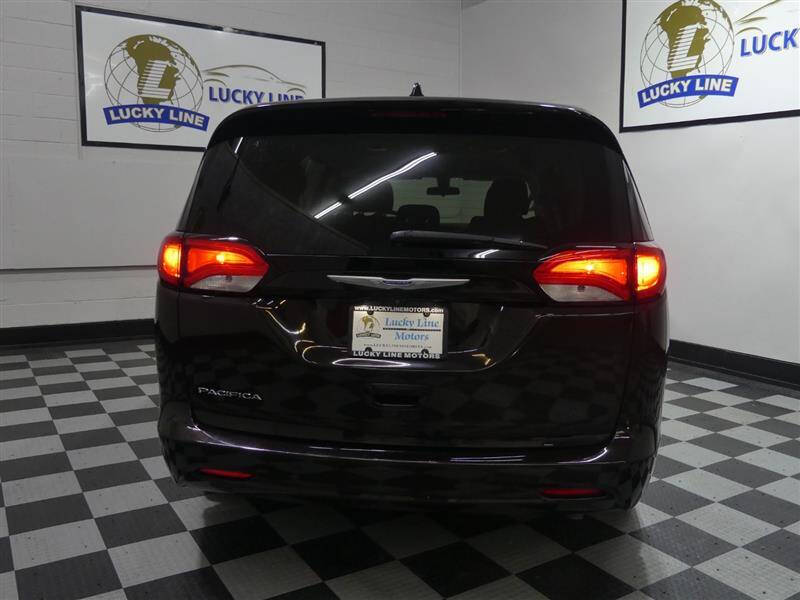 2018 Chrysler Pacifica LX