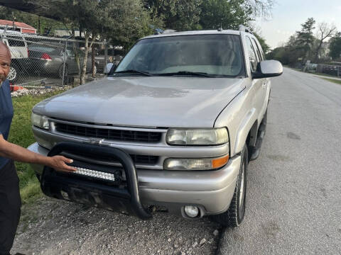 2004 Chevrolet Tahoe for sale at SCOTT HARRISON MOTOR CO in Houston TX