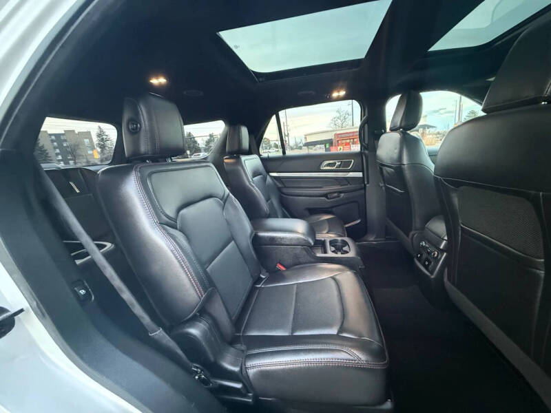 2019 Ford Explorer Sport