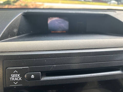 2011 Toyota Sienna LE 7-Passenger Auto Access Seat