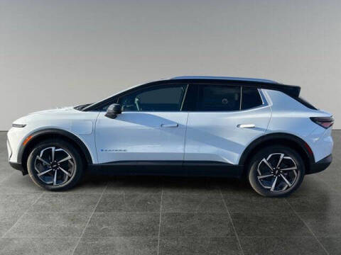 2026 Chevrolet Equinox EV LT 2