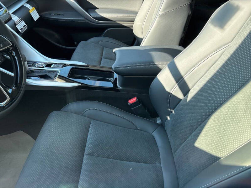 2026 Mitsubishi Eclipse Cross SE