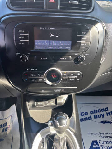 2017 Kia Soul +