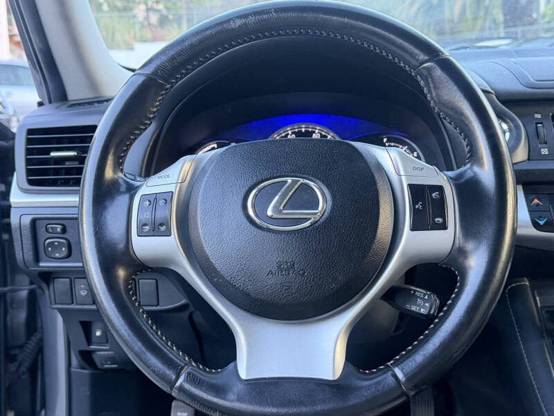 2012 Lexus CT 200h Premium