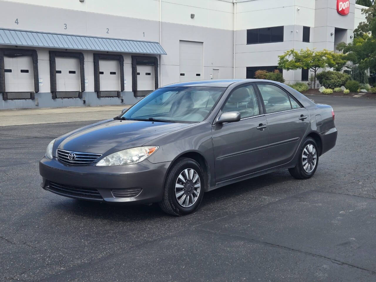 2005 Toyota Camry for sale at Alpha Auto Sales in Auburn, WA