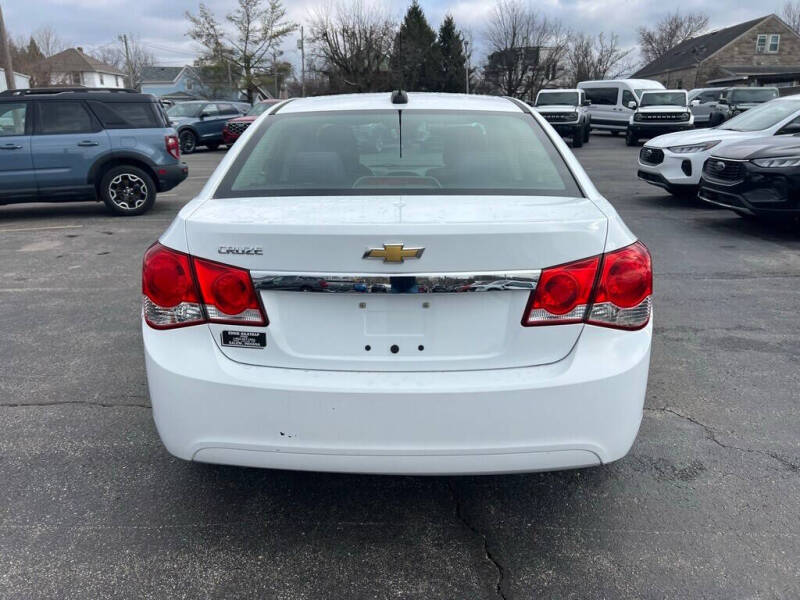 2015 Chevrolet Cruze LS Auto