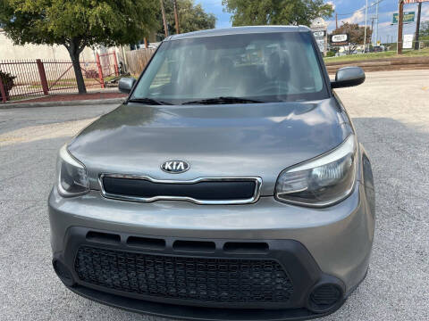 2015 Kia Soul for sale at EZ Buy Auto Center in San Antonio TX