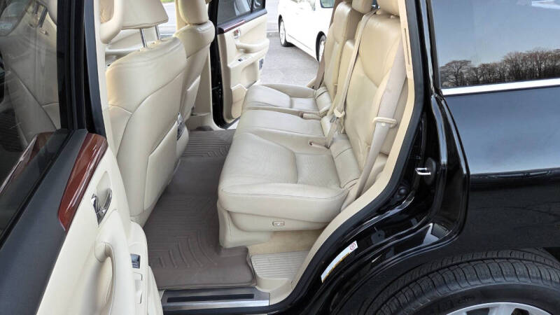 2011 Lexus LX 570