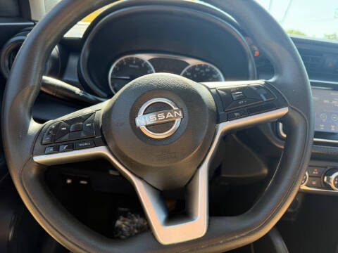 2022 Nissan Kicks S