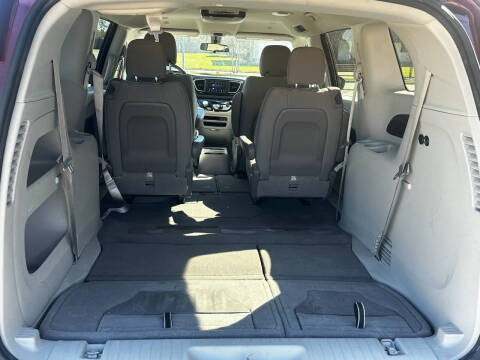 2019 Chrysler Pacifica LX